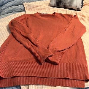 Size medium everlane cotton sweater